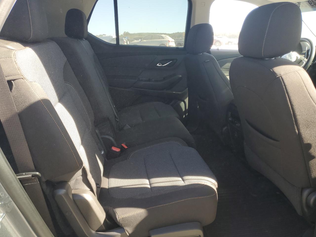 CHEVROLET TRAVERSE LS