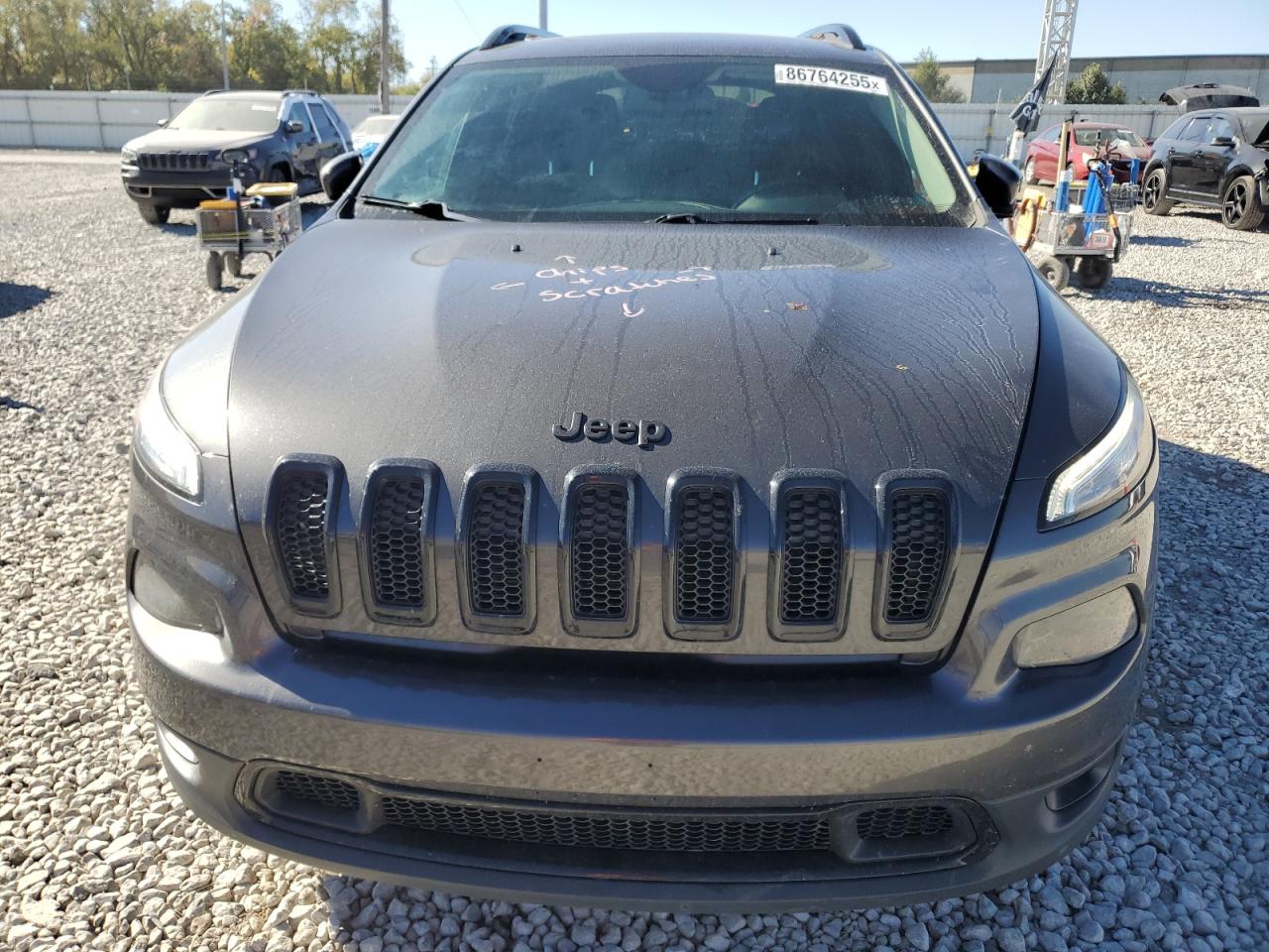 JEEP GRAND CHEROKEE LATITUDE