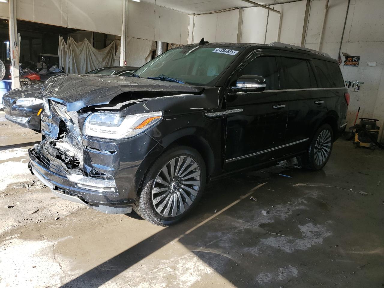 LINCOLN NAVIGATOR RESERVE