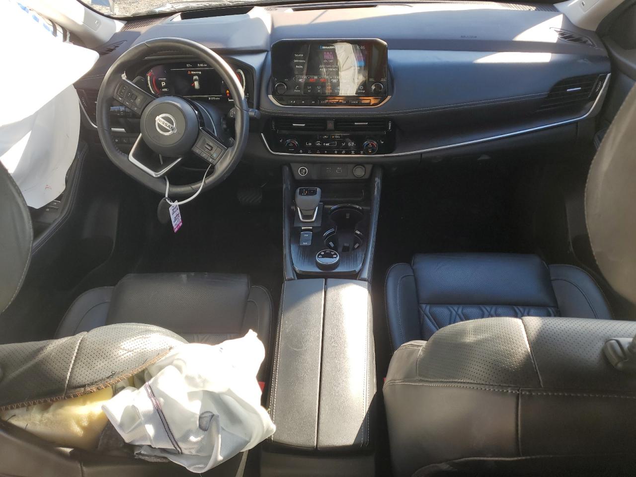 NISSAN ROGUE PLATINUM