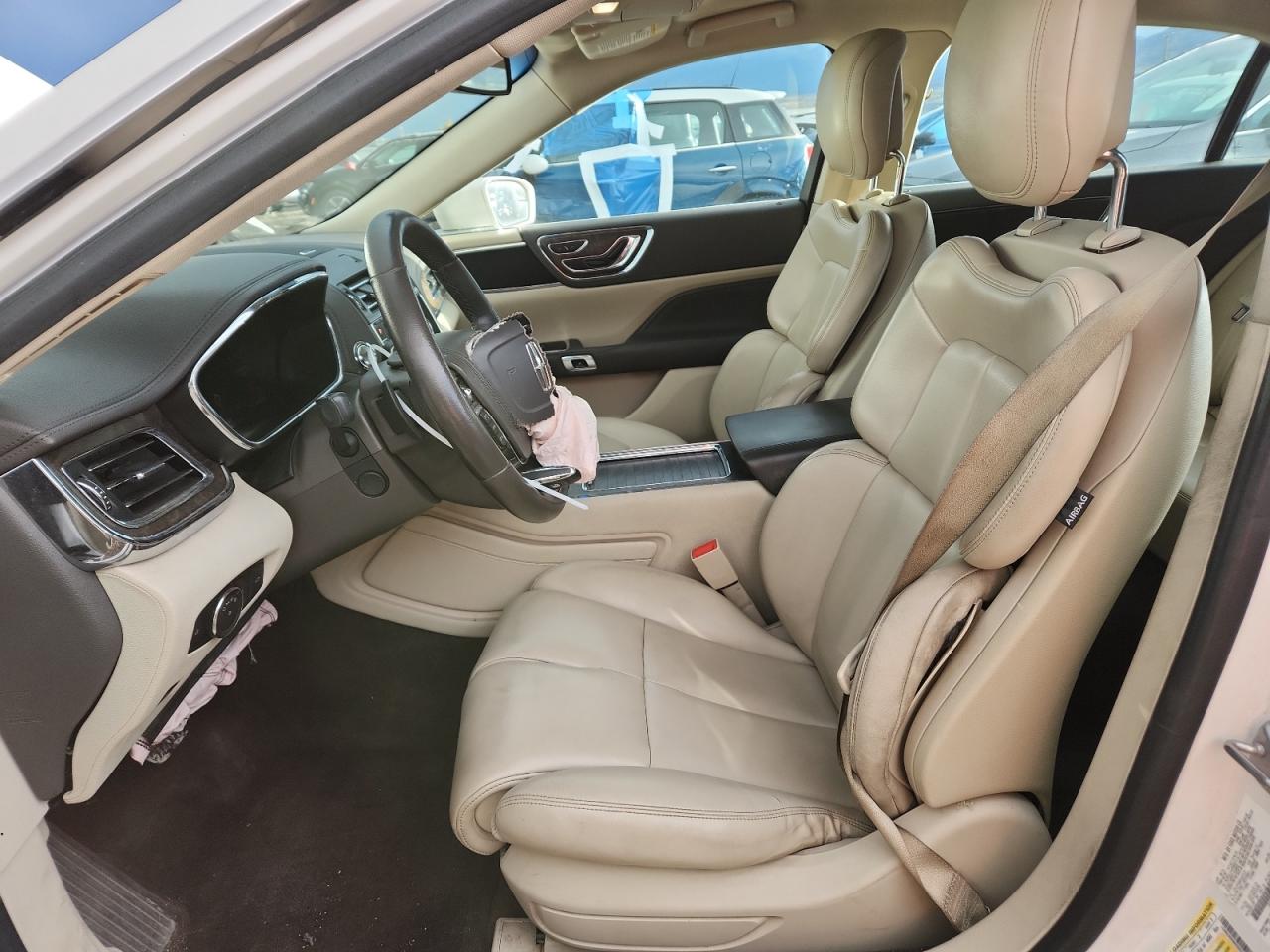 LINCOLN CONTINENTAL PREMIERE