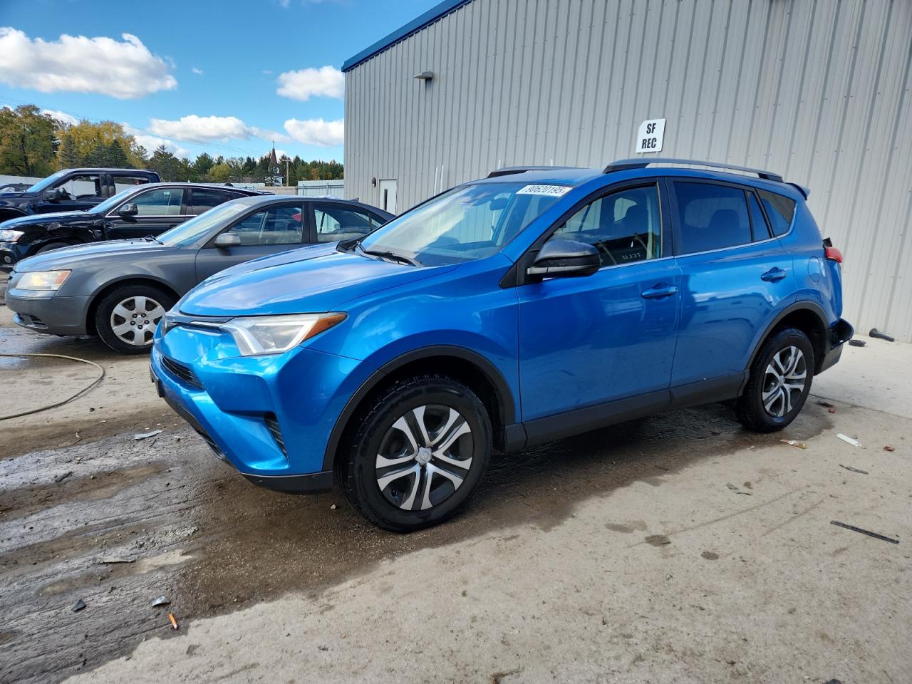 TOYOTA RAV4 LE