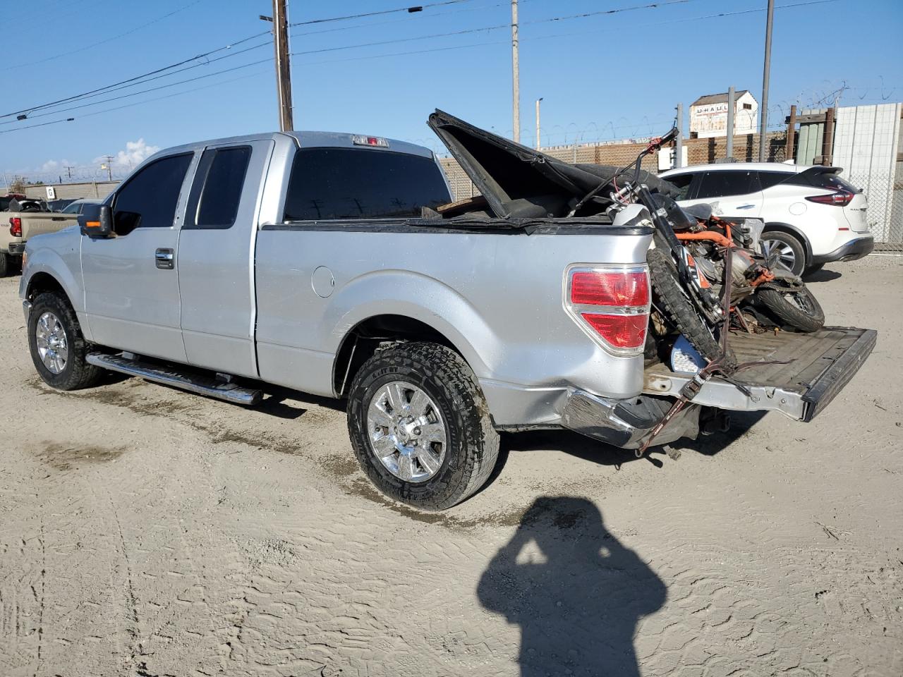 FORD F-150 SUPER CAB