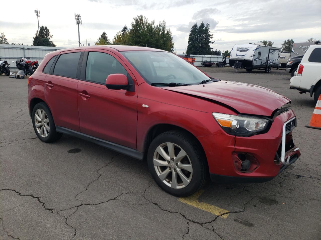 MITSUBISHI OUTLANDER ES