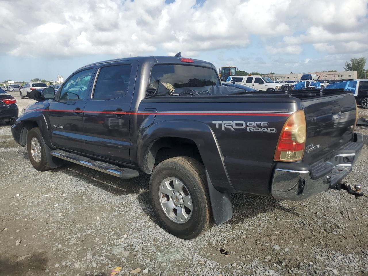 TOYOTA TACOMA DOUBLE CAB PRERUNNER