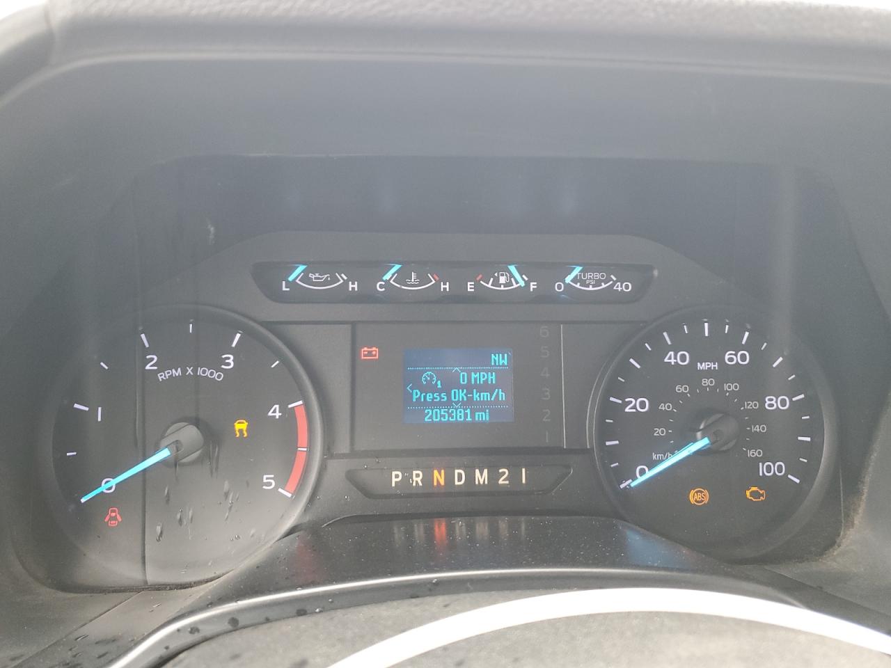 FORD F-550 SUPER DUTY