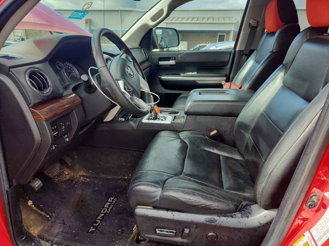 TOYOTA TUNDRA DOUBLE CAB LIMITED