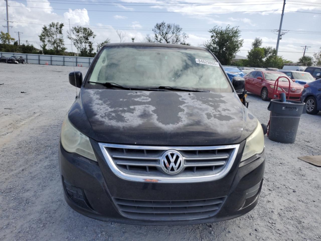 VOLKSWAGEN ROUTAN SE