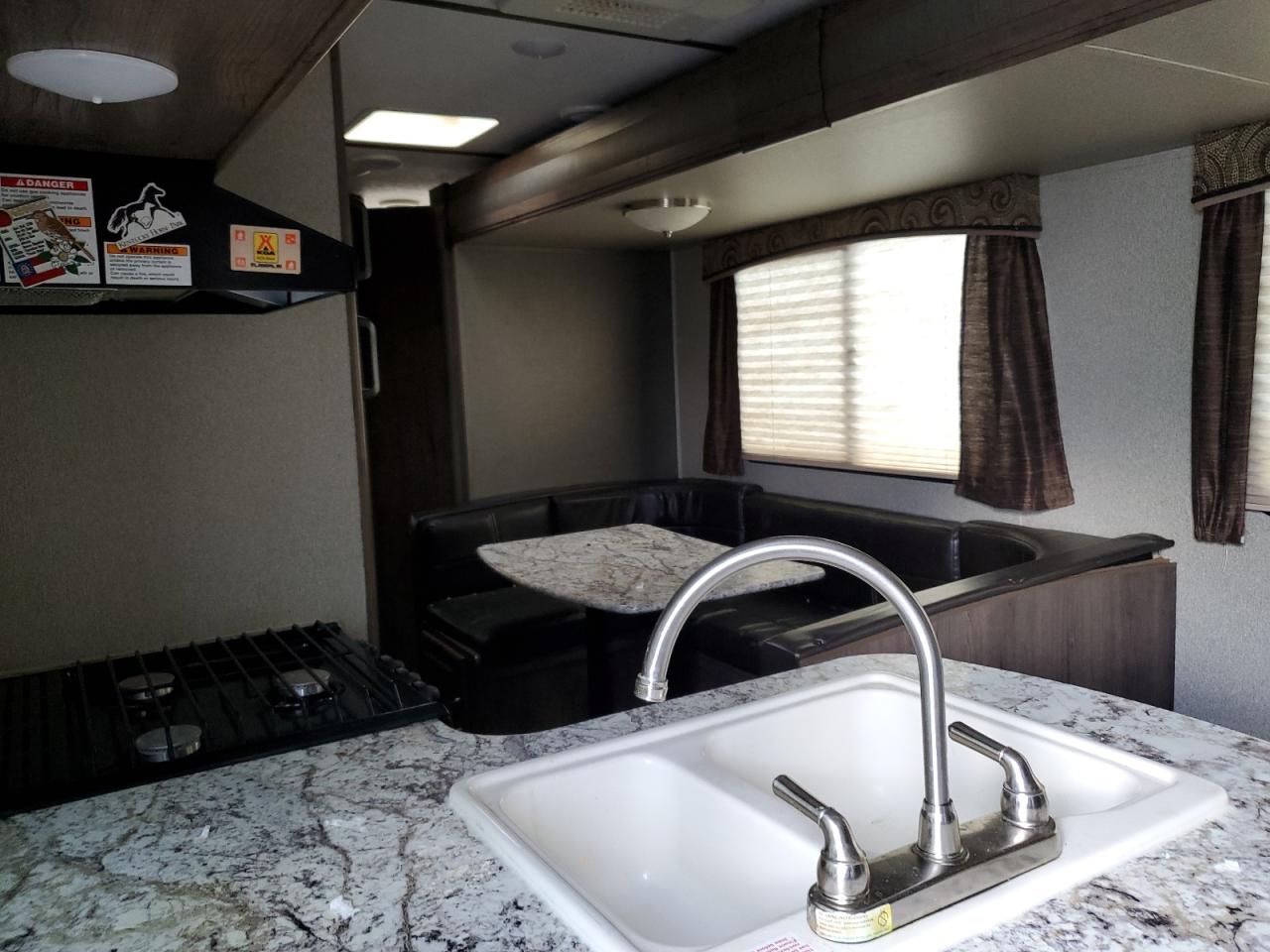 Lot #3285762683 2018 KEYSTONE PASSPORT