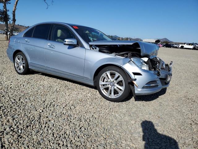 2013 MERCEDES-BENZ C 250 - WDDGF4HB1DF981068