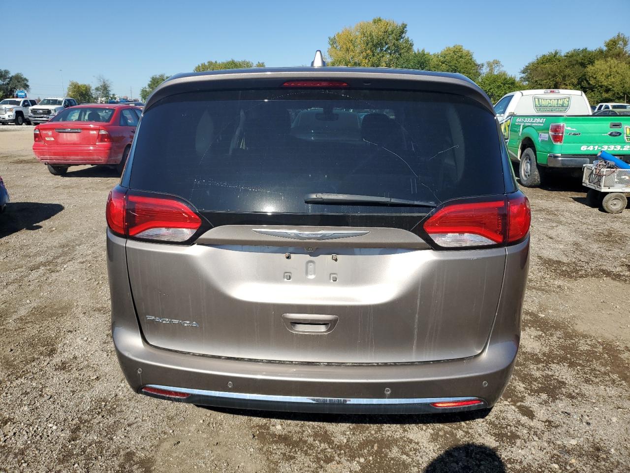 CHRYSLER PACIFICA TOURING PLUS