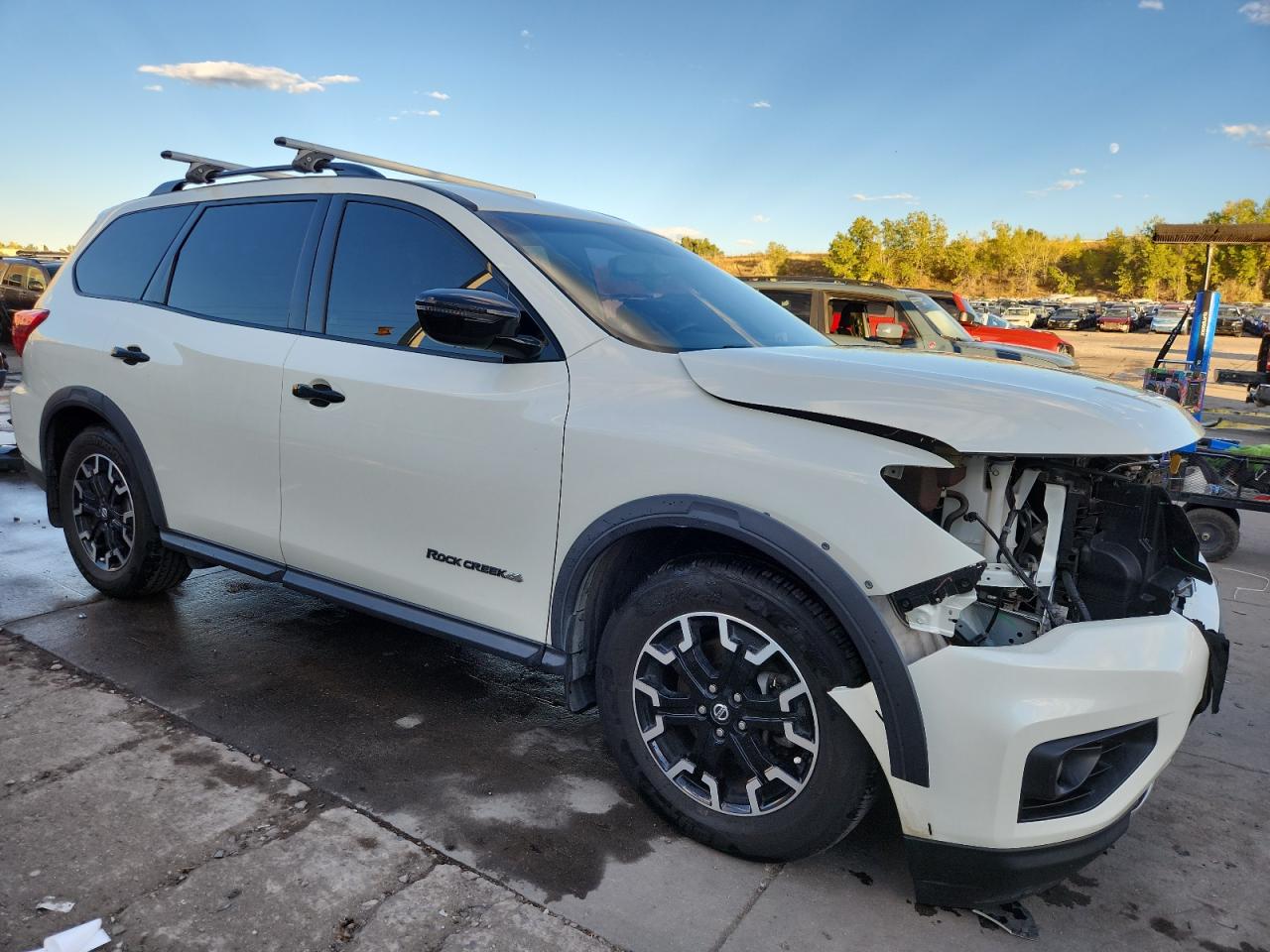 NISSAN PATHFINDER SV