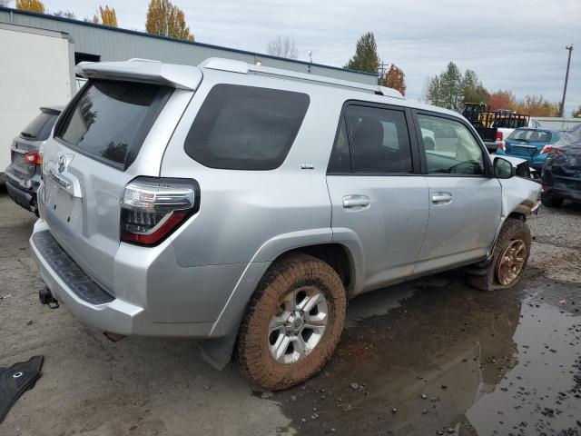 2014 TOYOTA 4RUNNER SR #3284089548