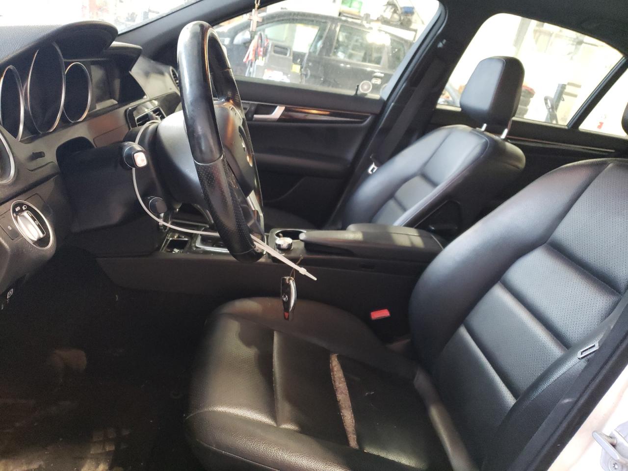 MERCEDES-BENZ C-CLASS 300 4MATIC