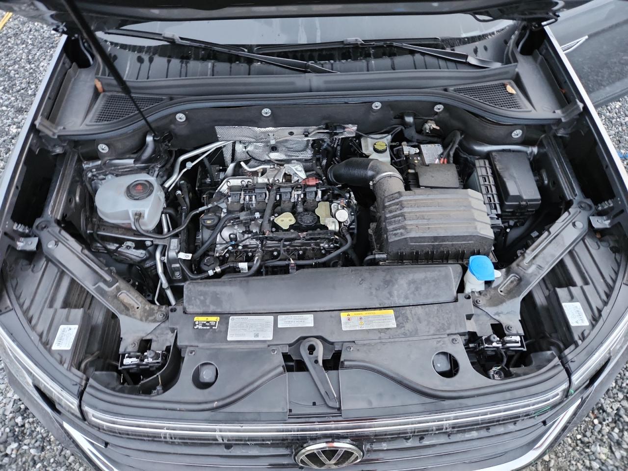 VOLKSWAGEN ATLAS CROSS SPORT SE