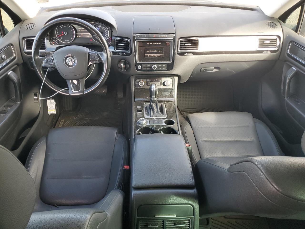 VOLKSWAGEN TOUAREG SPORT