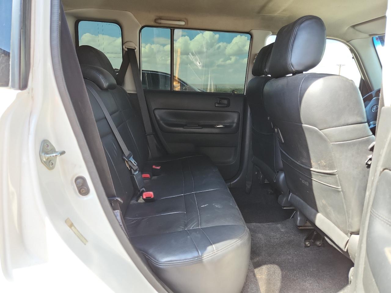 Lot #3277340357 2004 TOYOTA SCION XB