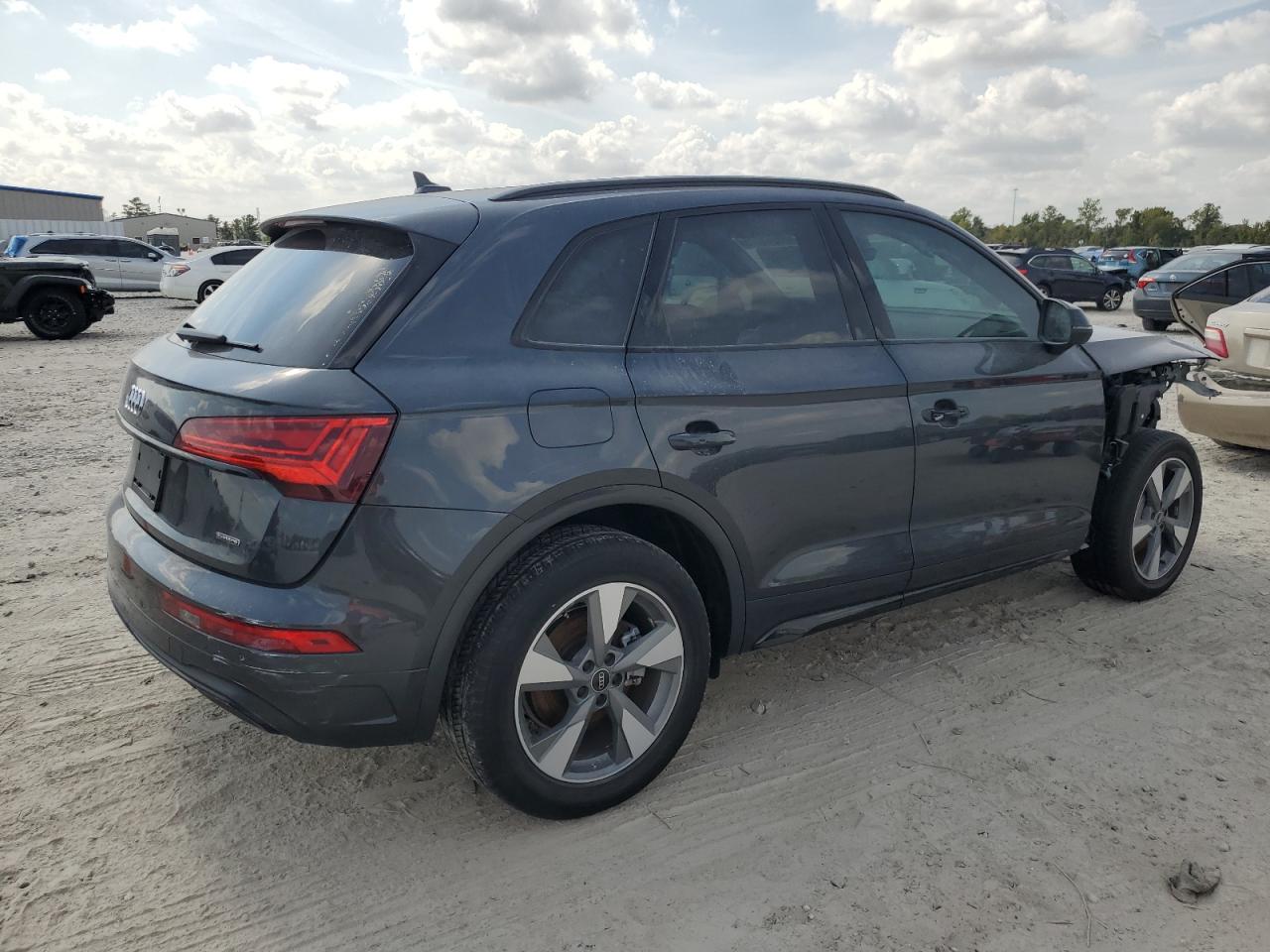 AUDI Q5 PREMIUM 40