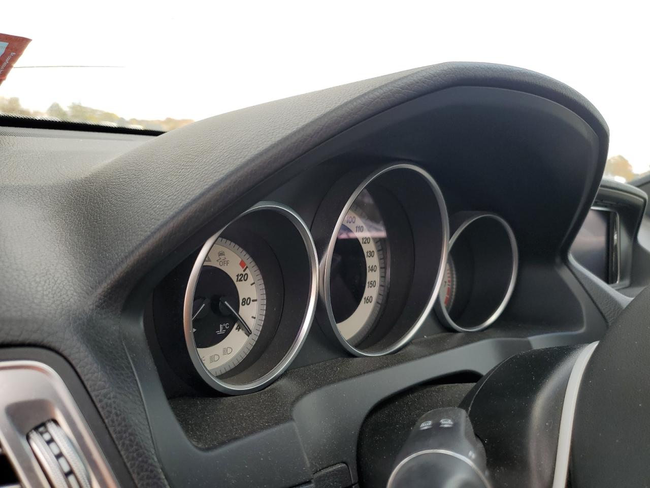 MERCEDES-BENZ E-CLASS 400