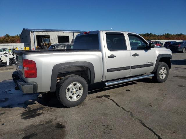 2011 CHEVROLET SILVERADO K1500 LT - 3GCPKSE32BG377659