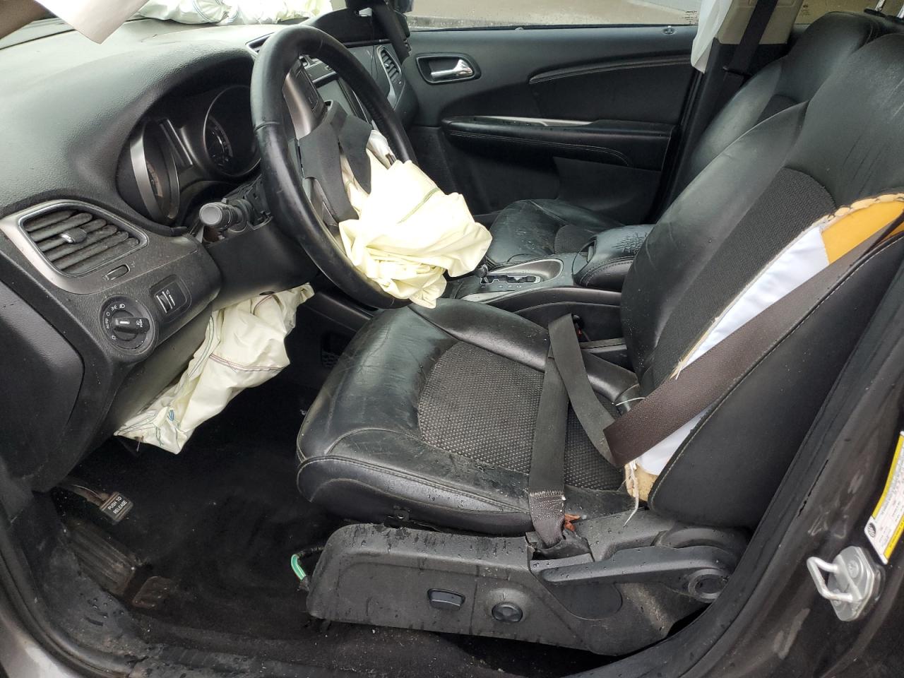 DODGE JOURNEY CROSSROAD