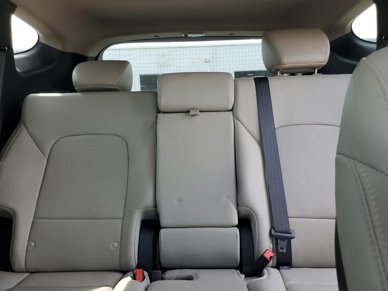 HYUNDAI SANTA FE SPORT