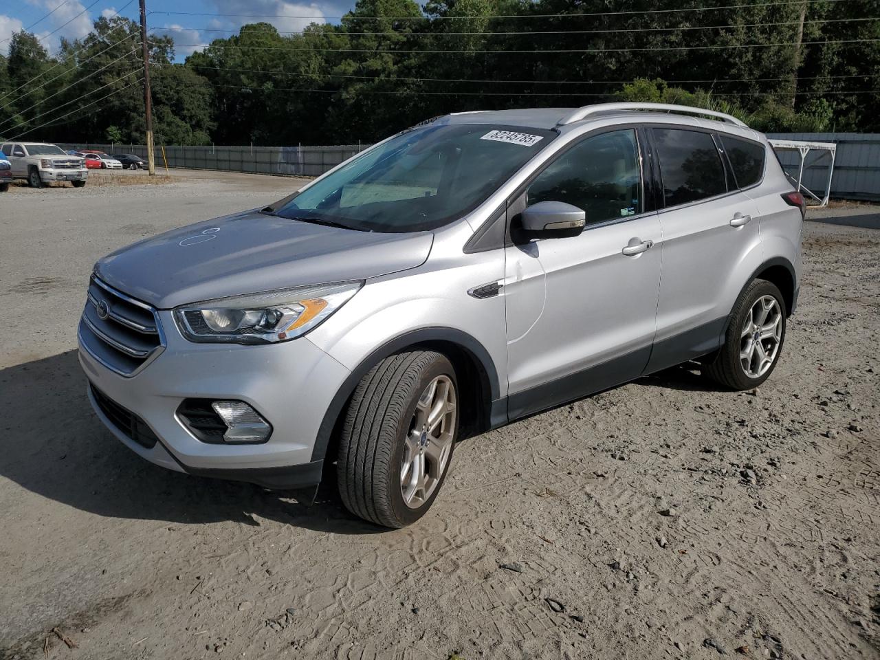 FORD ESCAPE TITANIUM