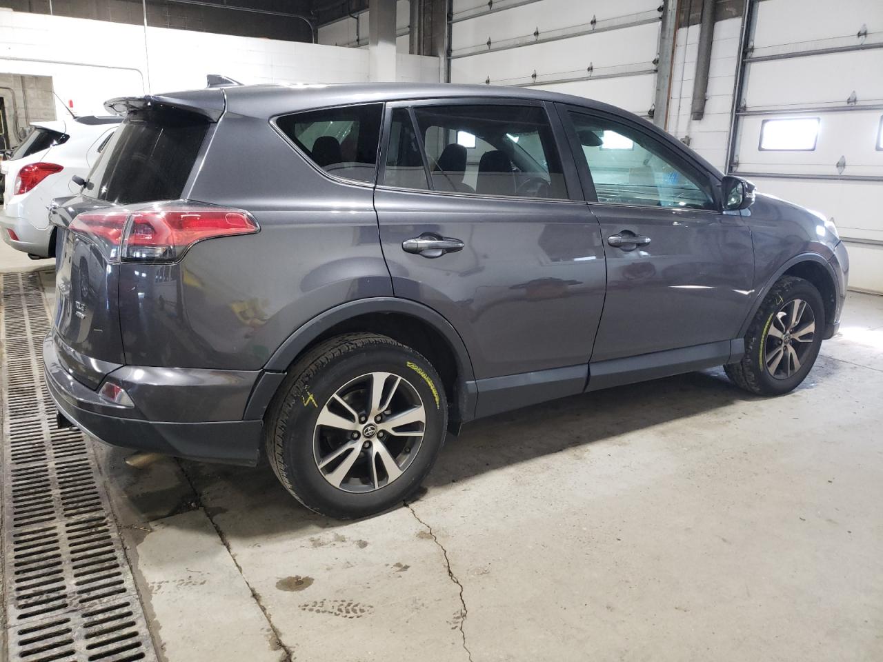 TOYOTA RAV4 ADVENTURE