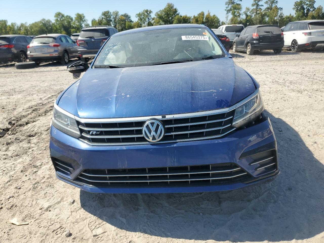 VOLKSWAGEN PASSAT R-LINE