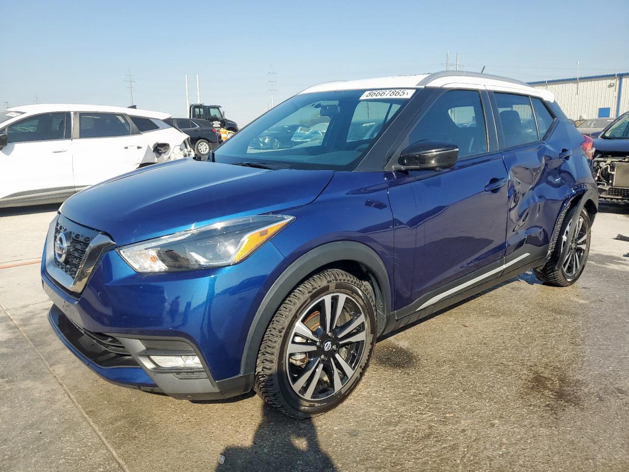 NISSAN KICKS S