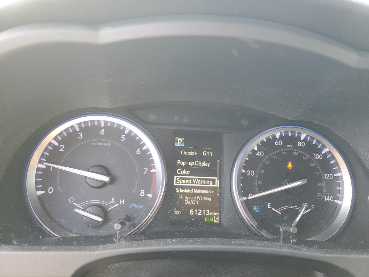 TOYOTA HIGHLANDER SE