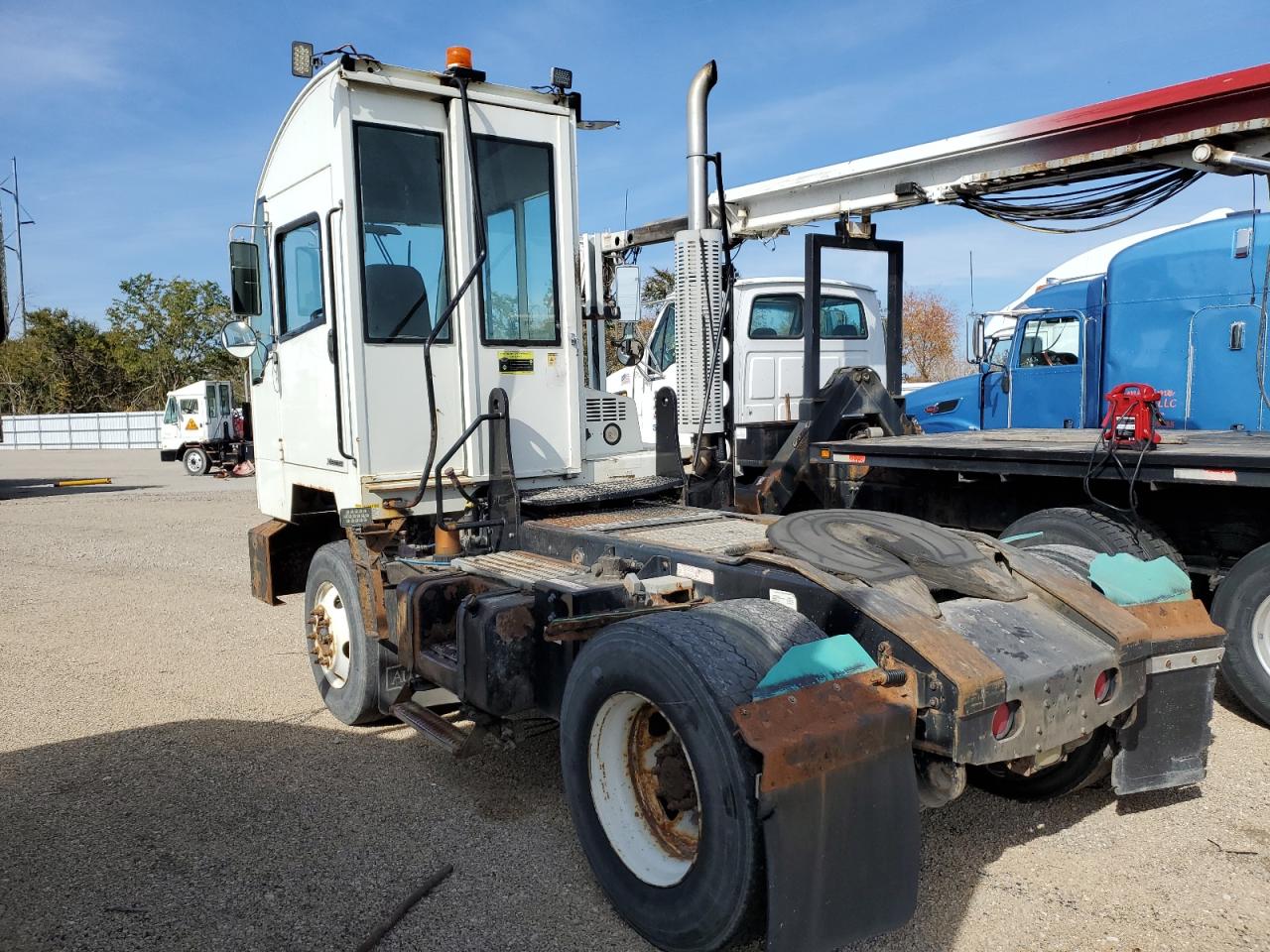 Lot #3291632243 2015 AUTOCAR LLC XSPOTTER