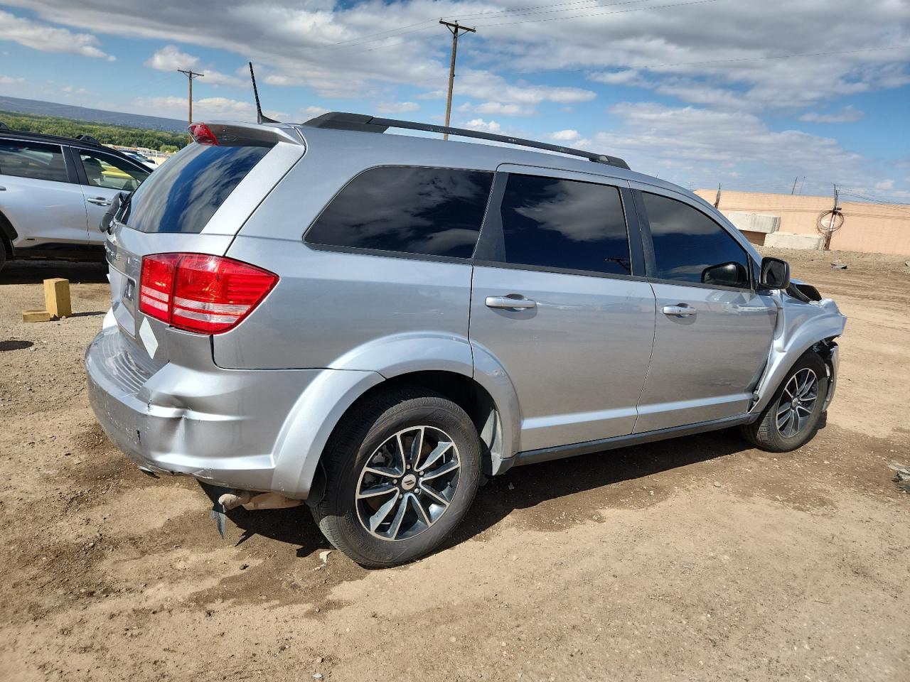 DODGE JOURNEY SE