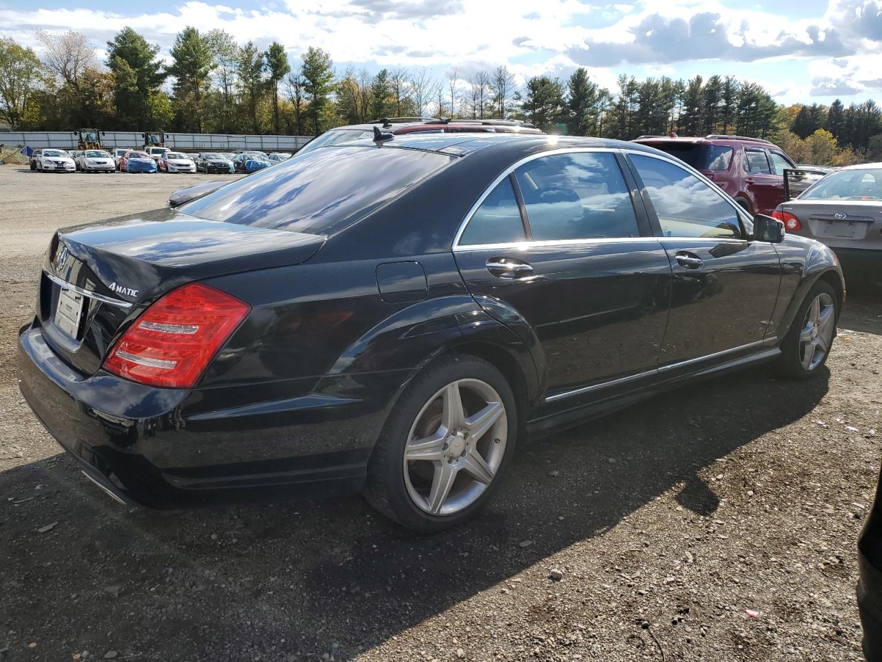 MERCEDES-BENZ S-CLASS 550 4MATIC