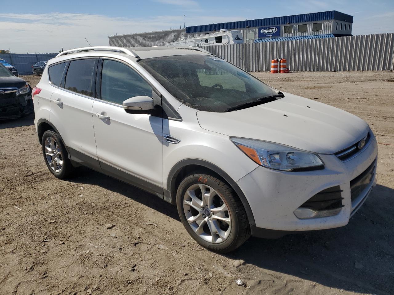 FORD ESCAPE TITANIUM