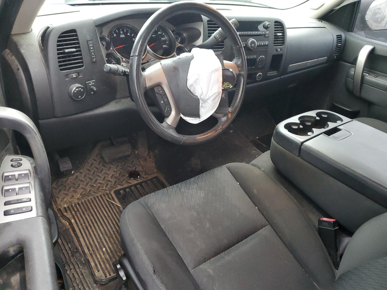 CHEVROLET SILVERADO C1500 LT