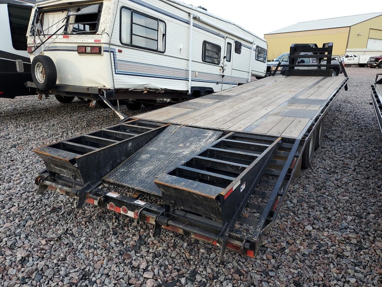 Lot #3287621019 2024 DIAMOND T 10228DTF