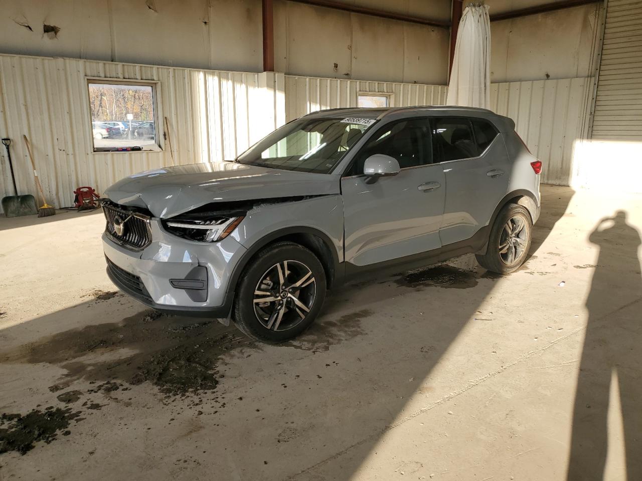 VOLVO XC40 CORE