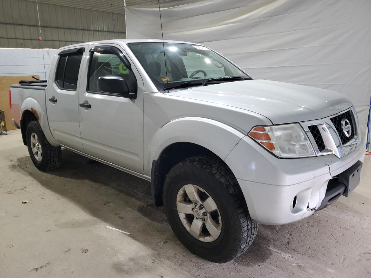 NISSAN FRONTIER S