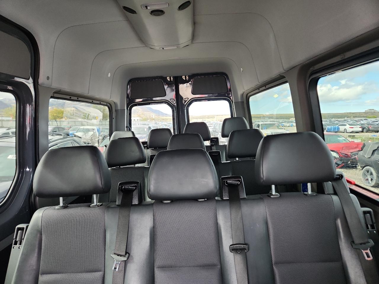 MERCEDES-BENZ SPRINTER 2500