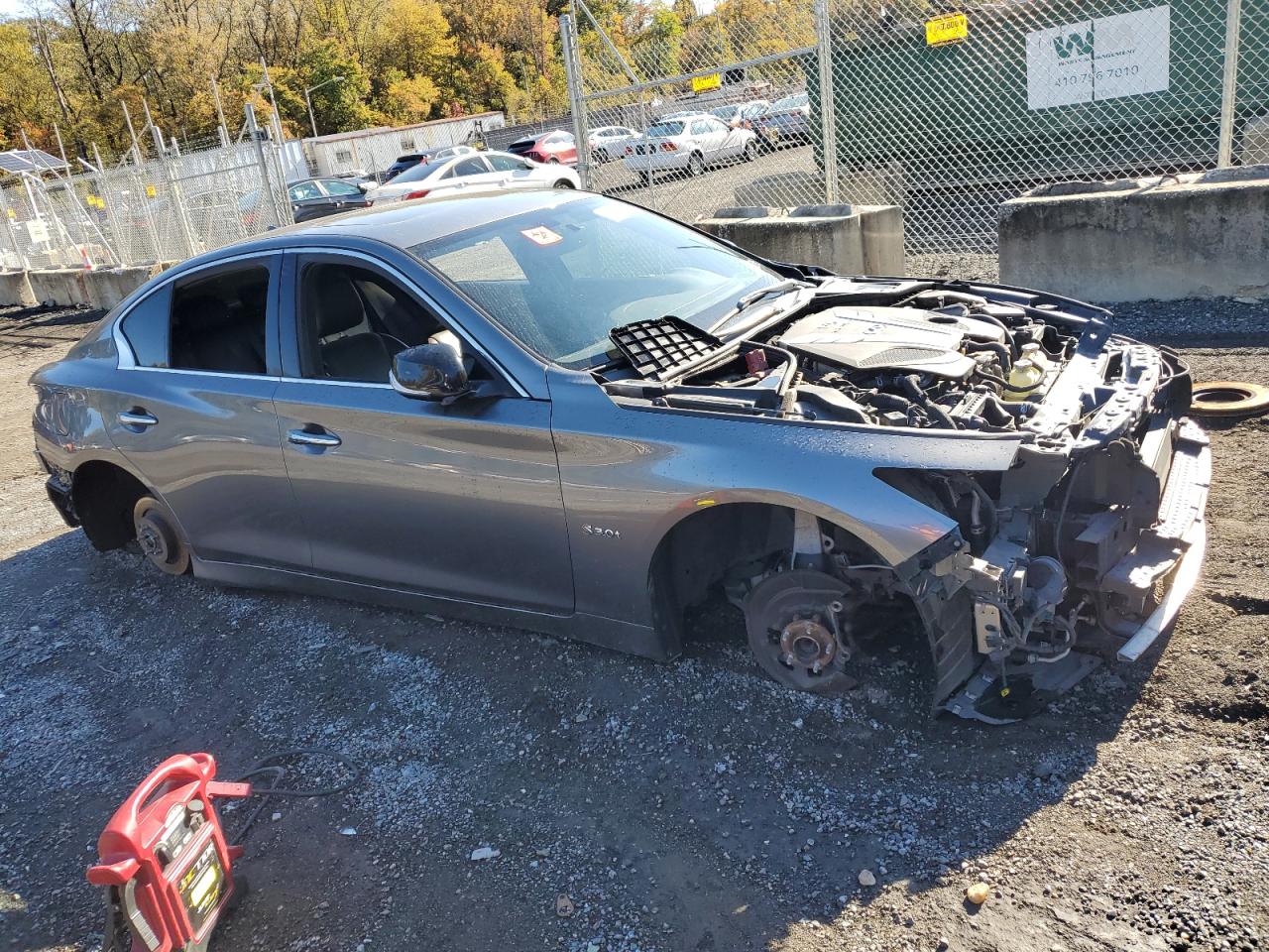 INFINITI Q50 RED SPORT 400