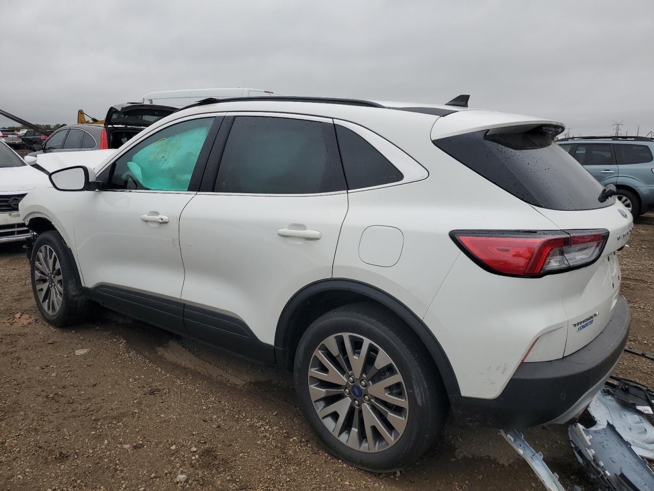 FORD ESCAPE TITANIUM