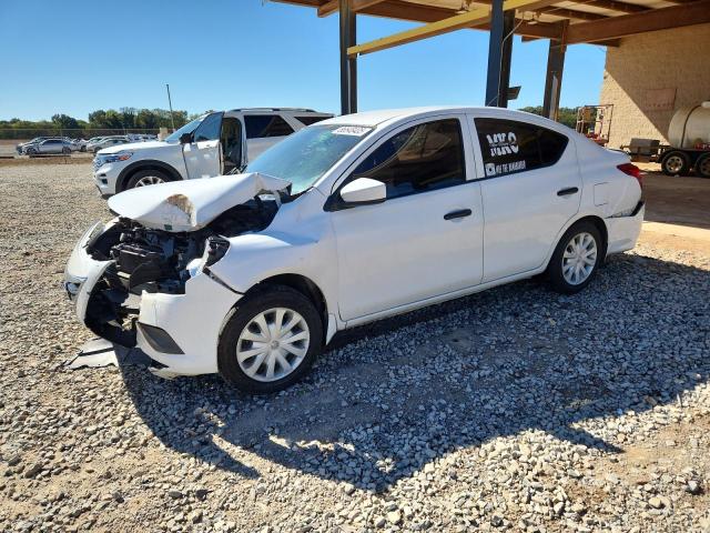 NISSAN VERSA S