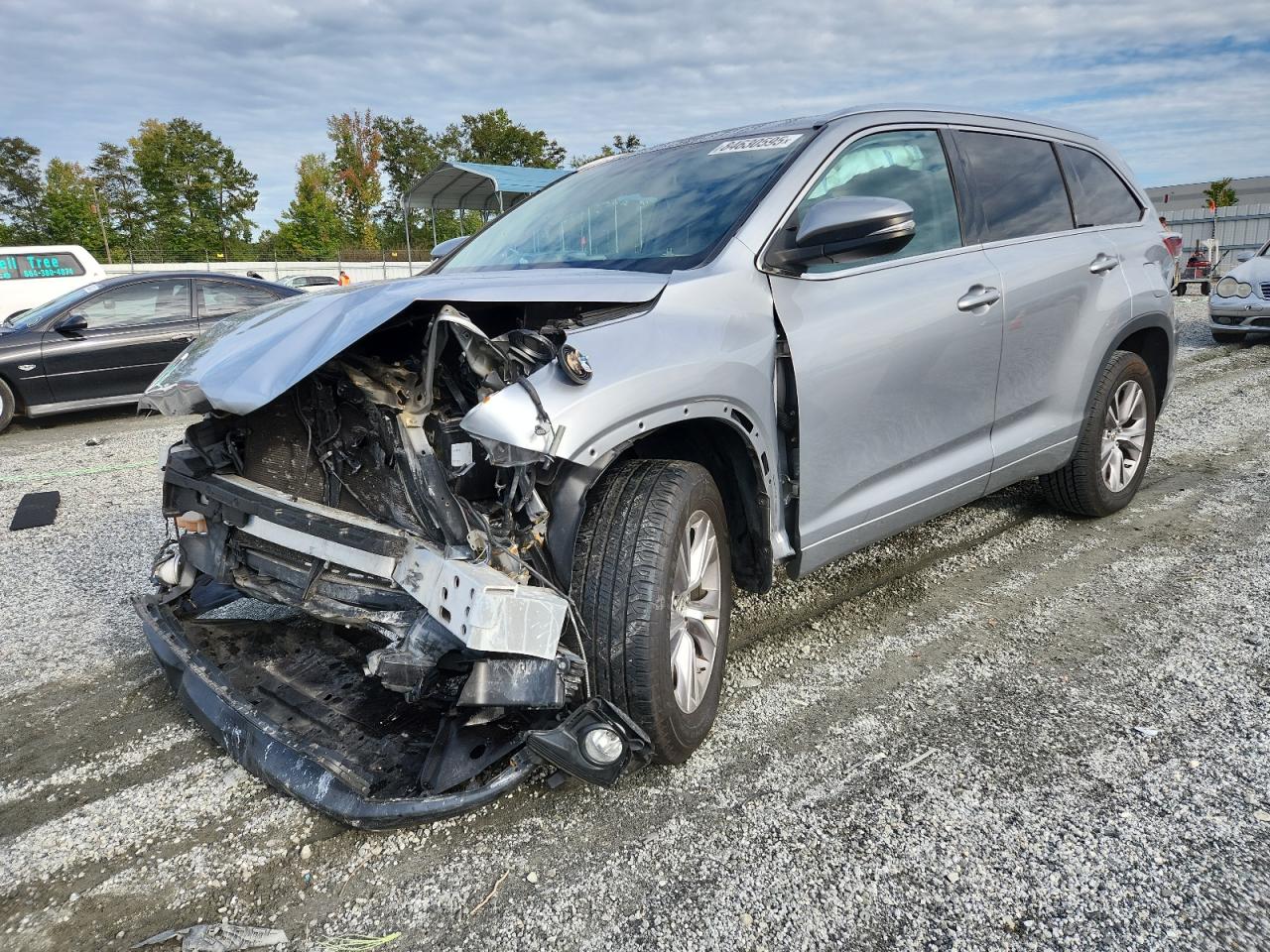 TOYOTA HIGHLANDER XLE