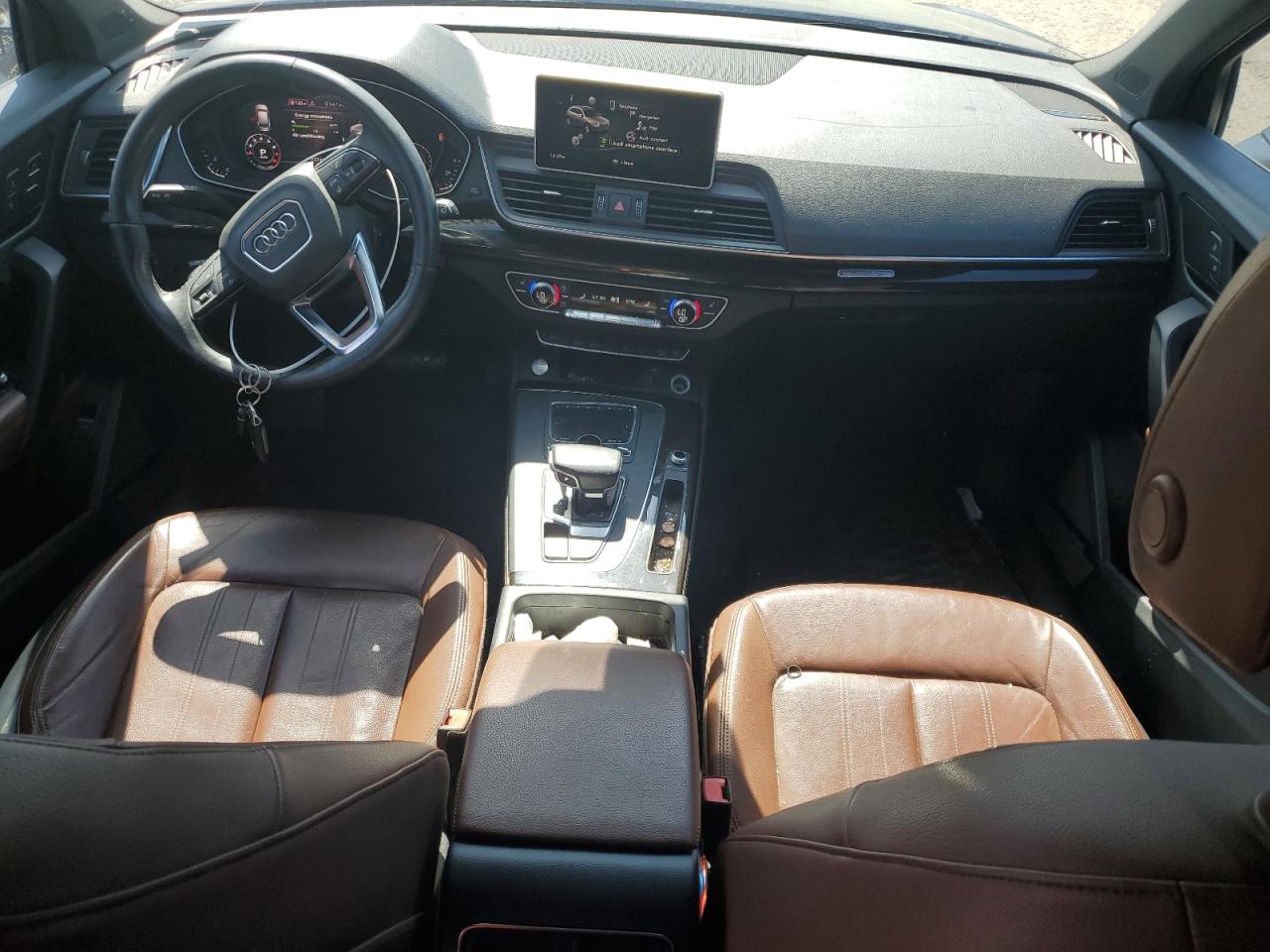 AUDI Q5 PREMIUM PLUS