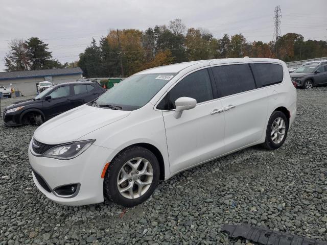 Global Auto Auctions: 2018 CHRYSLER PACIFICA T