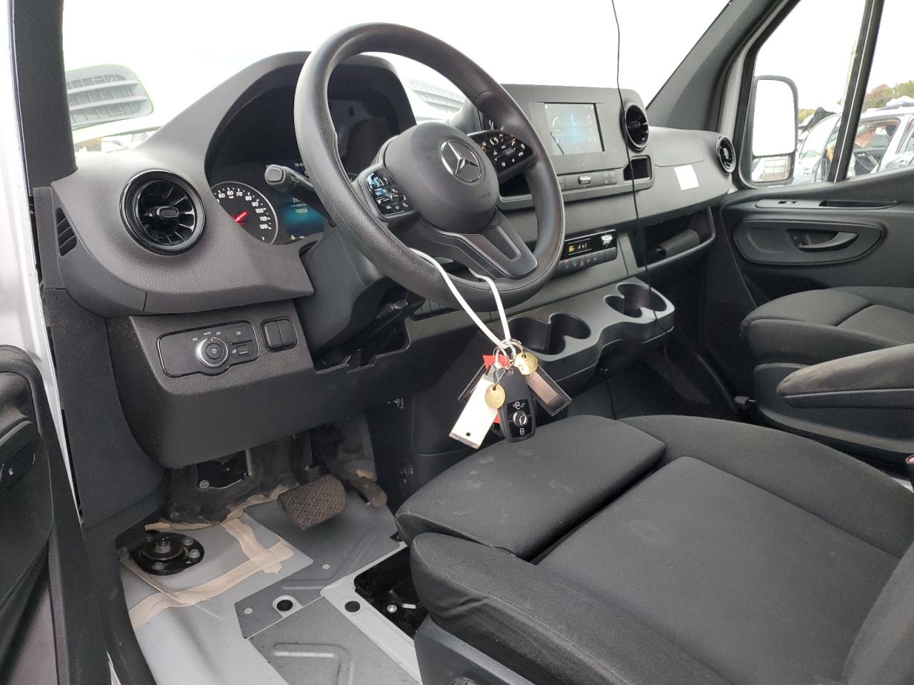 MERCEDES-BENZ SPRINTER 3500