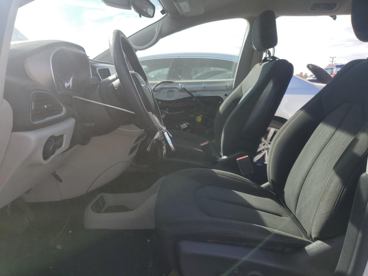 CHRYSLER PACIFICA TOURING