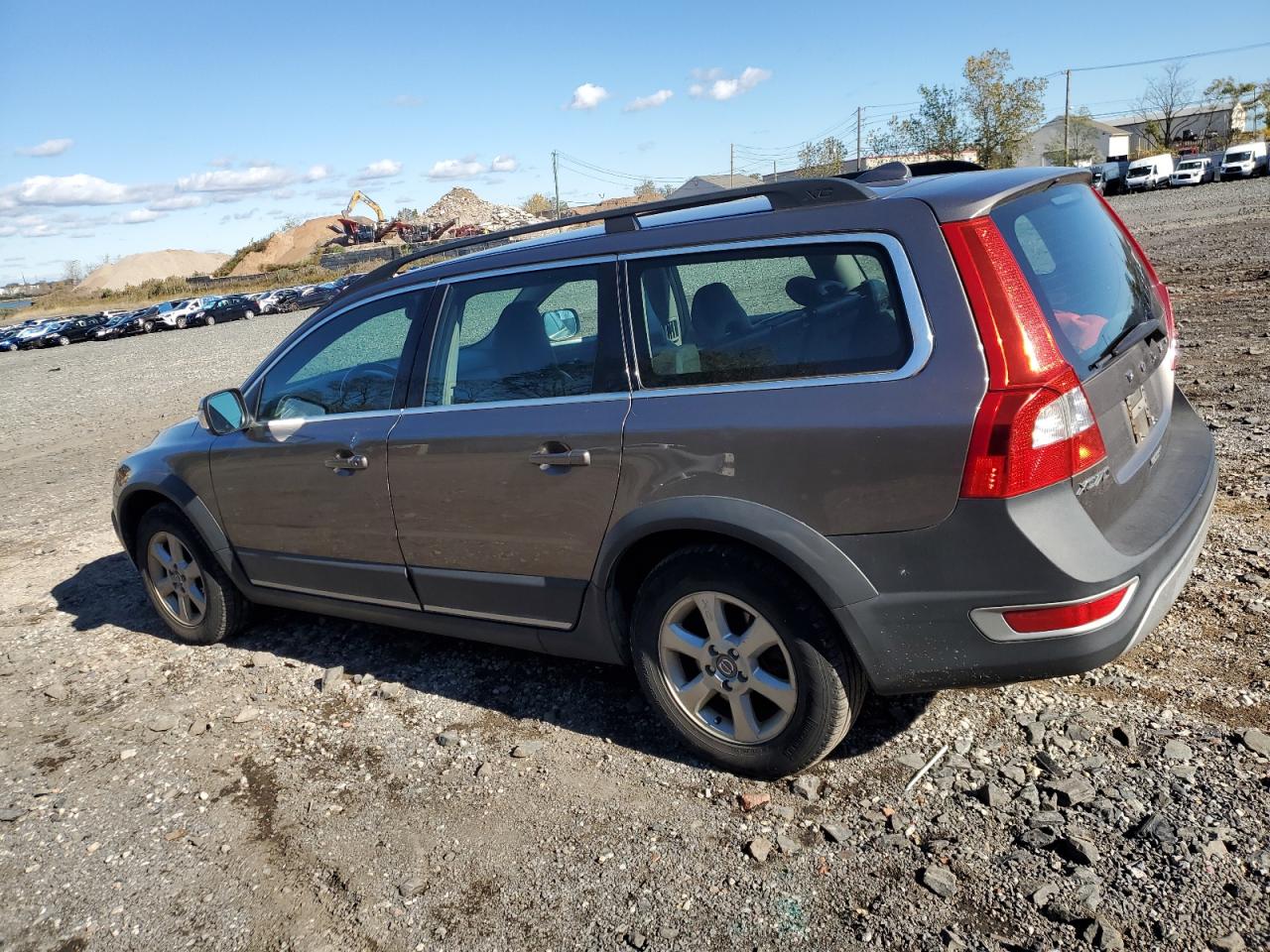 VOLVO XC70 3.2