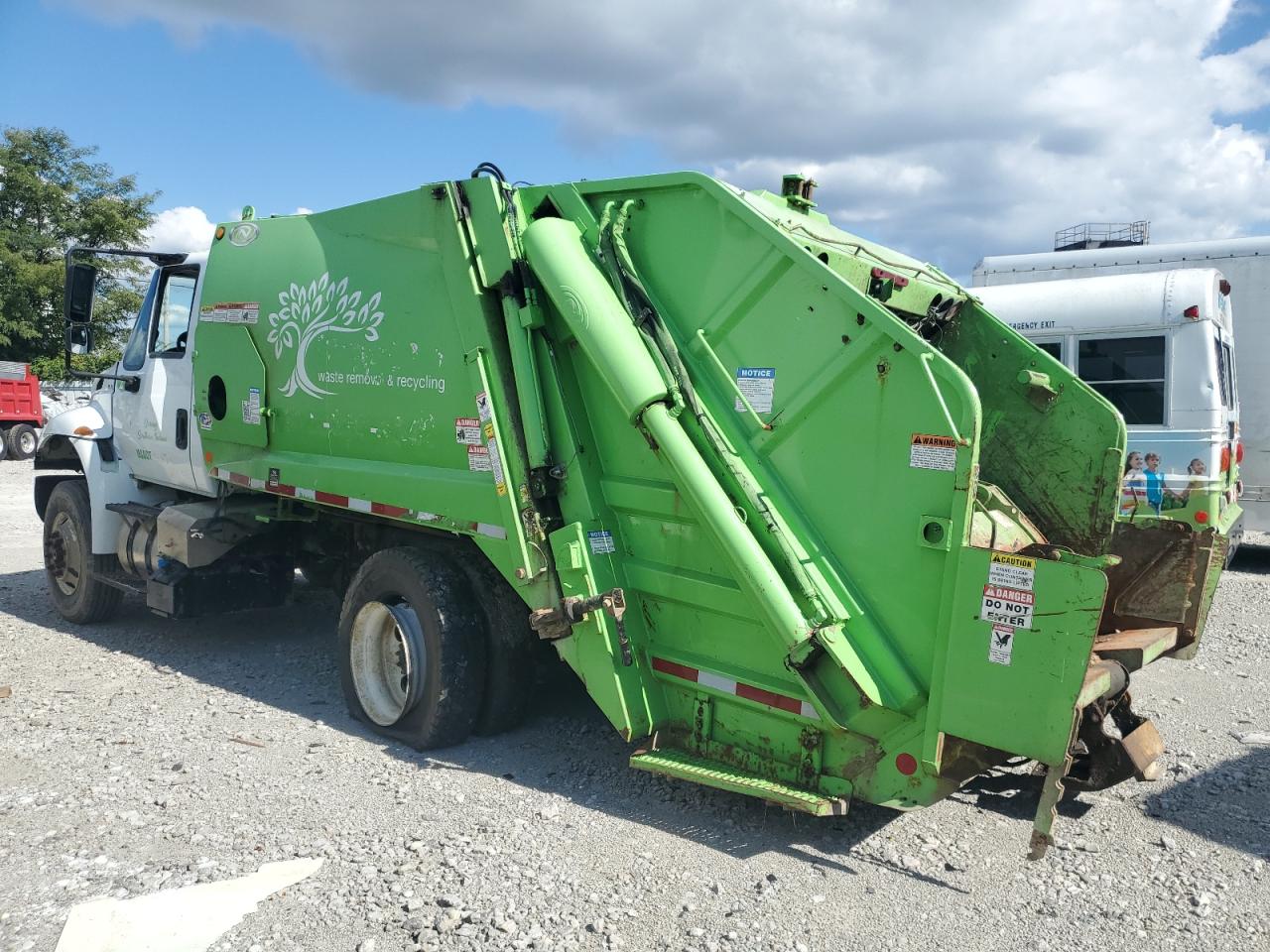 Lot #3285784661 2018 INTERNATIONAL 4000 4300